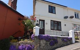 1 Tulse Hill Cottages